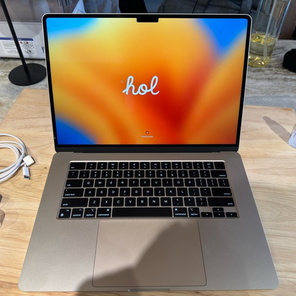 M2 MacBook Air 15inch 1Starlight 512GB